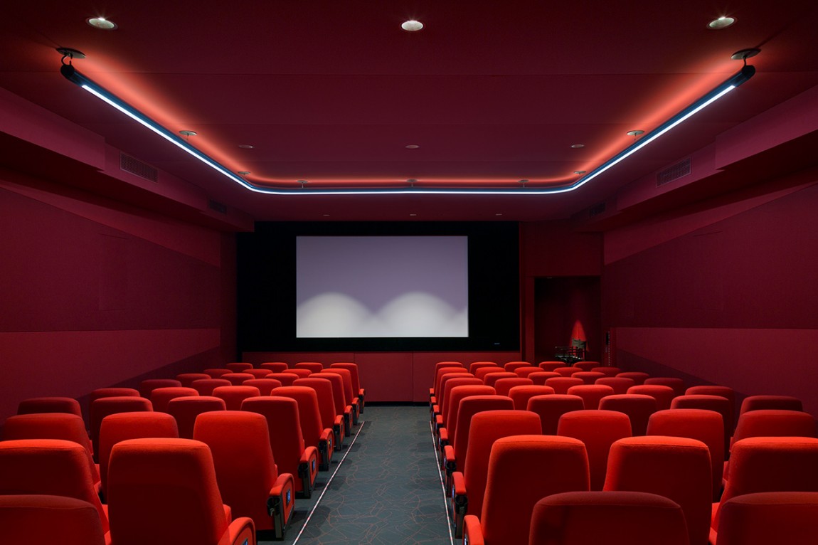 Quad Cinema影院品牌形象设计全案，影院放映厅设计