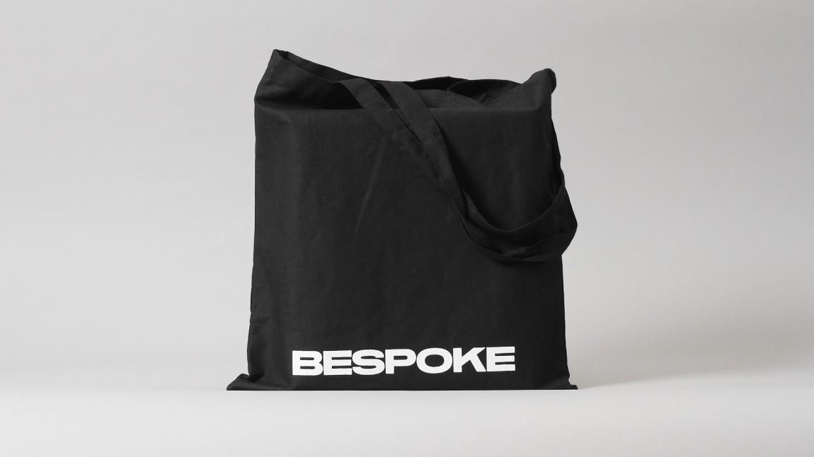 Bespoke数码润饰公司视觉传达设计，手提袋设计