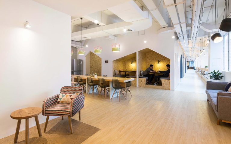 硅谷风格办公室空间设计-现代办公室设计
