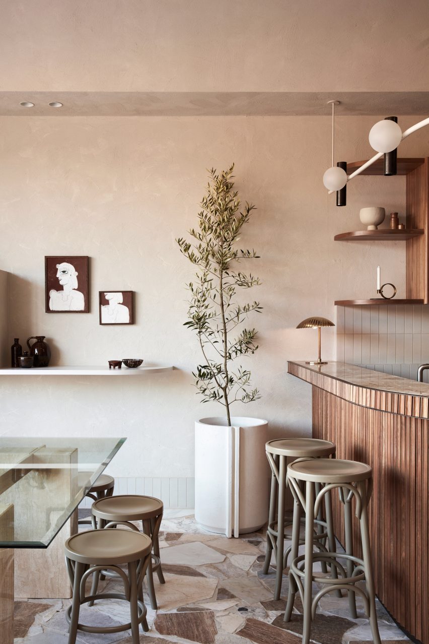 墨尔本意大利风格熟食店、咖啡馆和餐厅空间设计