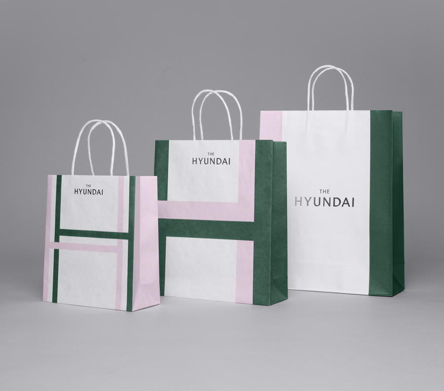 韩国著名百货商店TheHyundai公司vi设计，手提袋设计