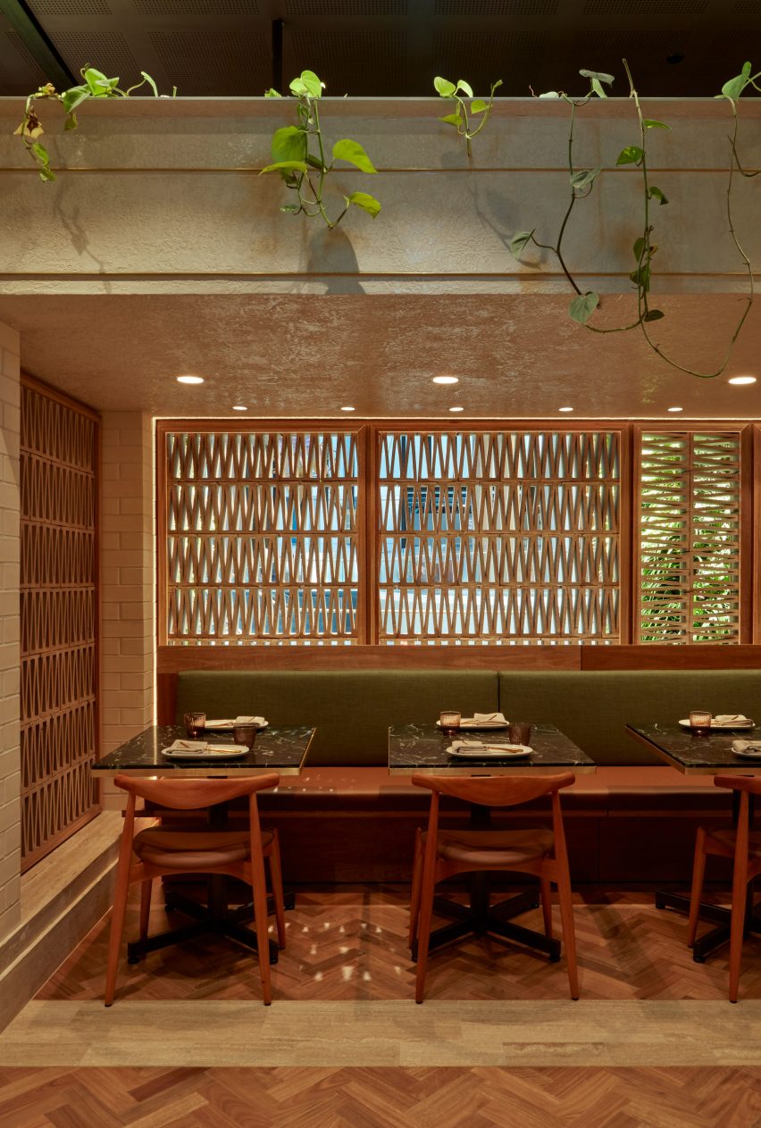 古巴比倫風格主題餐廳空間設計，美索不達米亞