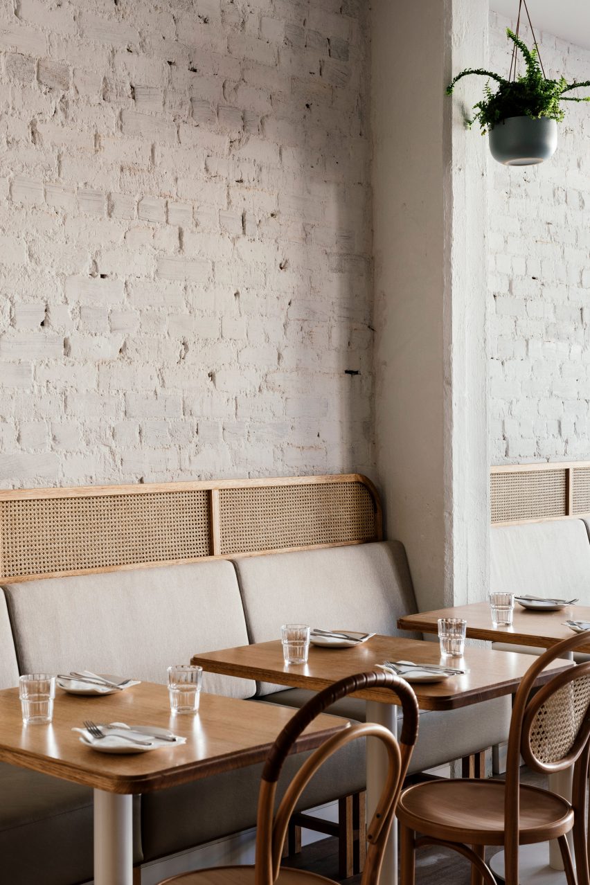 Sisterhood餐厅餐饮空间设计，温暖诱人、富有质感的环境