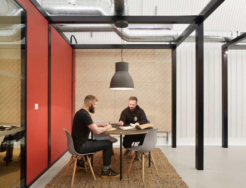 蒙茅斯monmouth咖啡馆风格办公室空间设计