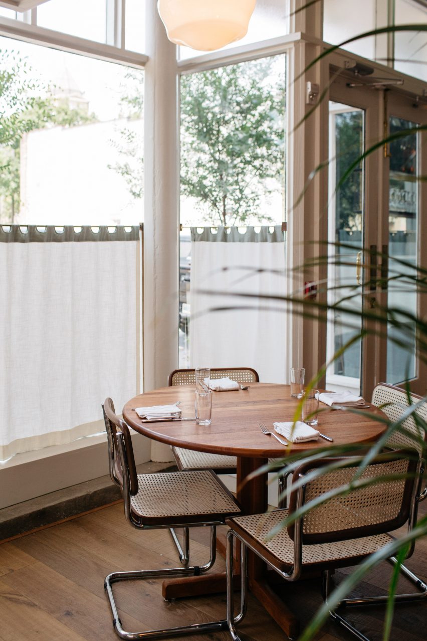 纽约Fat Radish餐厅餐饮空间设计，温暖的美国南方元素