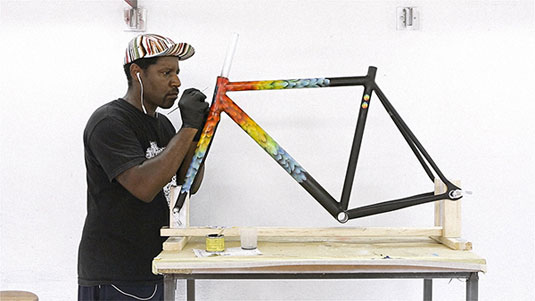 漂亮的手绘定制自行车，独一无二创意十足