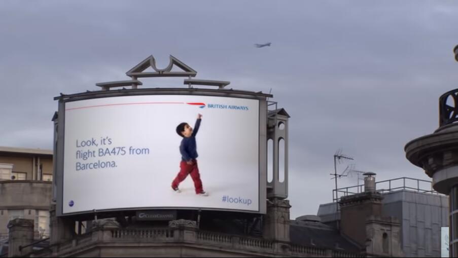 广告公司用令人惊奇的互动广告牌来挖掘你内心的童真