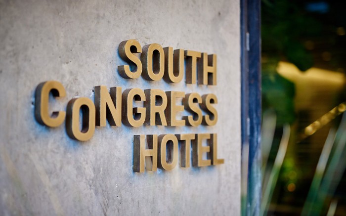 奥斯汀South Congress酒店导视设计 © fodastudio