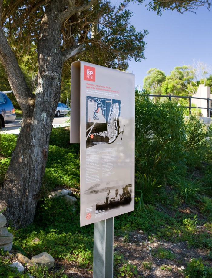 澳大利亚BP遗址滨水公园标识设计©deucedesign