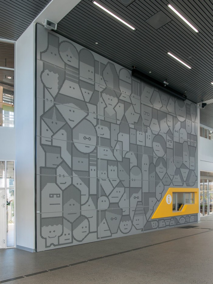 Rygge市高中门厅穿孔壁画设计©elkemo
