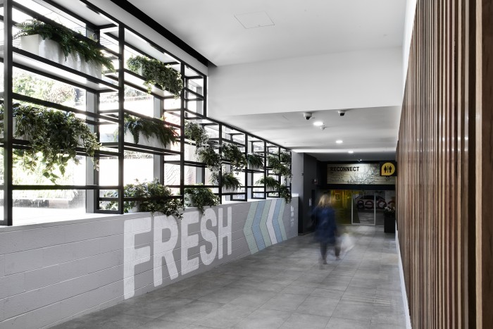 悉尼上莱德生鲜食品中心导视系统设计©dovetaildesign